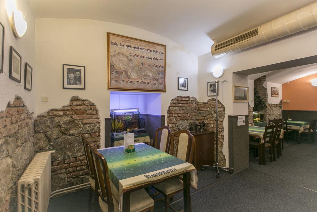 Hotel U Sladku Прага Екстер'єр фото
